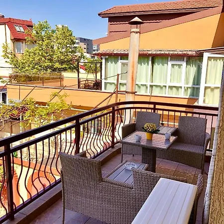 Casa Isabel Guest house *