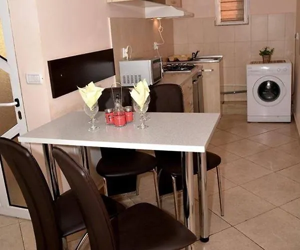 ゲストハウス Casa Isabel コンスタンツァ